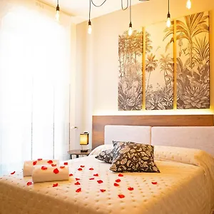 Appartamento 12 Min Da Venezia - Enide Luxury House, Mira
